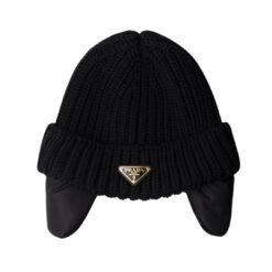 Berretto in maglia e Re-Nylon